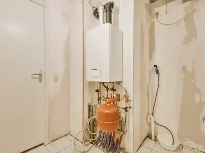 Professional Water Heater Installation services by SnoFalls Plumbing LLC in Maple Valley, WA &mdash; licensed Plumbing provider